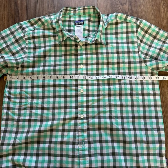 Patagonia Organic Cotton Shirt Mens Large Green Plaid Short Sleeve Button Up - Picture 5 of 8